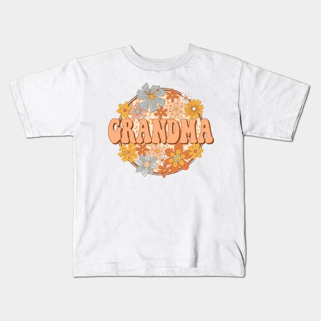 Grandma Kids T-Shirt by LimeGreen